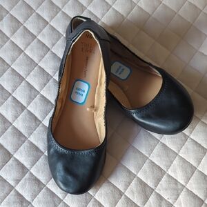 Time and Tru Black Women's Slip-On Ballet Flats